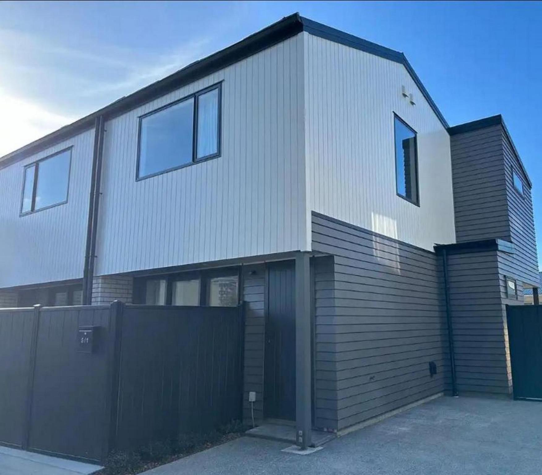 Central Modern 3-Bedroom,3- Bathroom House With Patio And Carpark- Lower Hutt City Centre المظهر الخارجي الصورة