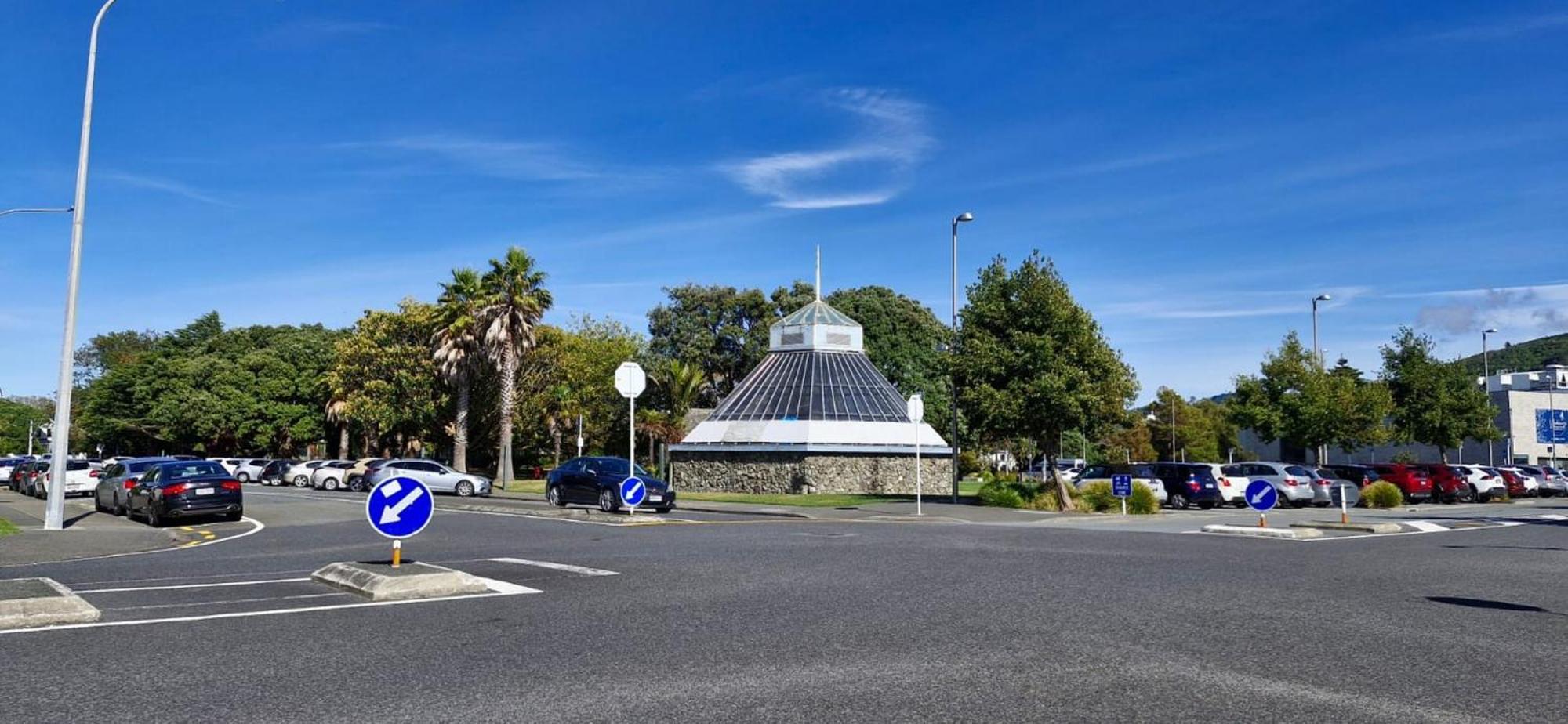 Central Modern 3-Bedroom,3- Bathroom House With Patio And Carpark- Lower Hutt City Centre المظهر الخارجي الصورة