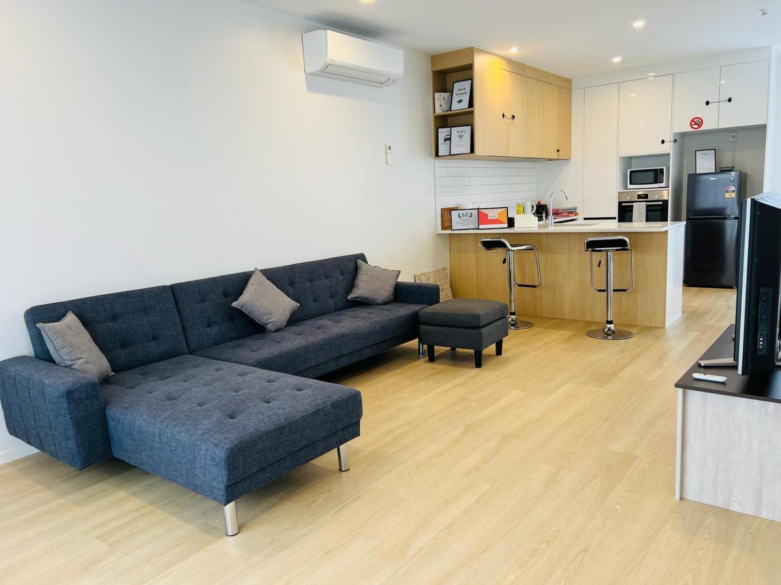 Central Modern 3-Bedroom,3- Bathroom House With Patio And Carpark- Lower Hutt City Centre المظهر الخارجي الصورة